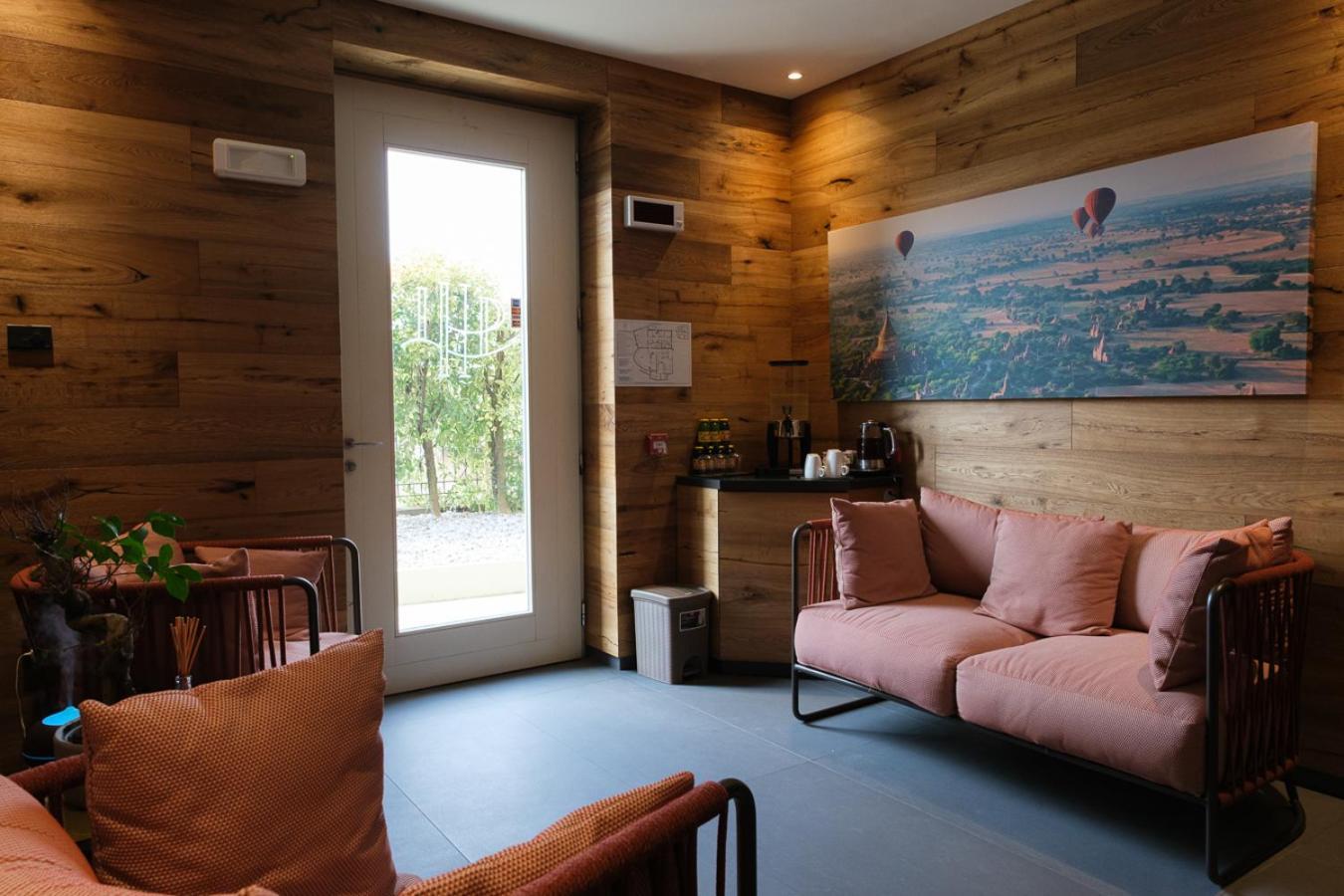 Lake Hotel La Pieve Pisogne Exterior photo