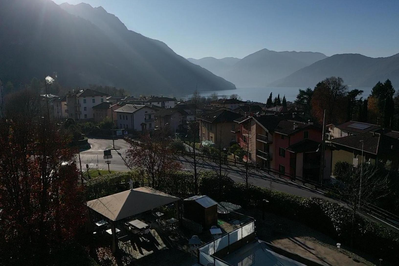 Lake Hotel La Pieve Pisogne Exterior photo